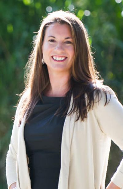 Kerri Dohring — Certified Coach & Leadership Trainer